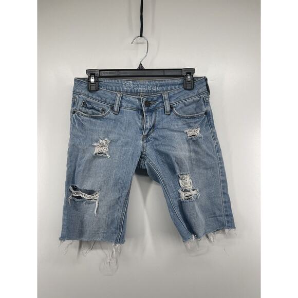 B Bullhead Size 1 Long Short Distressed Light Wash Denim Jean Bermuda Shorts - Picture 1 of 12